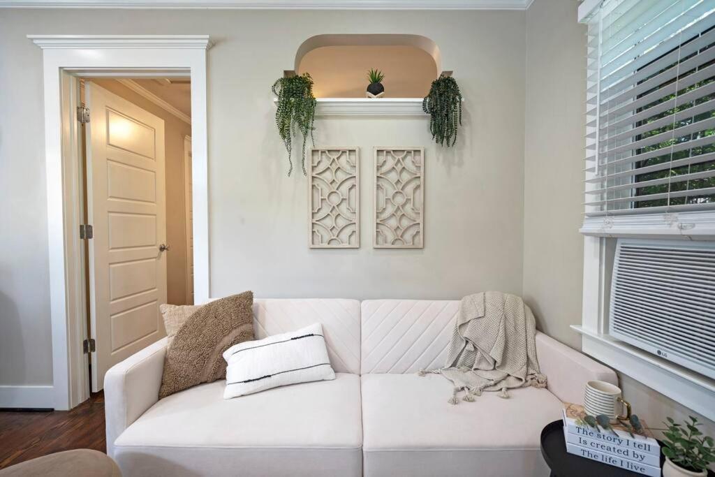 Historic Heights Cozy Nook Apartment 休斯敦 外观 照片